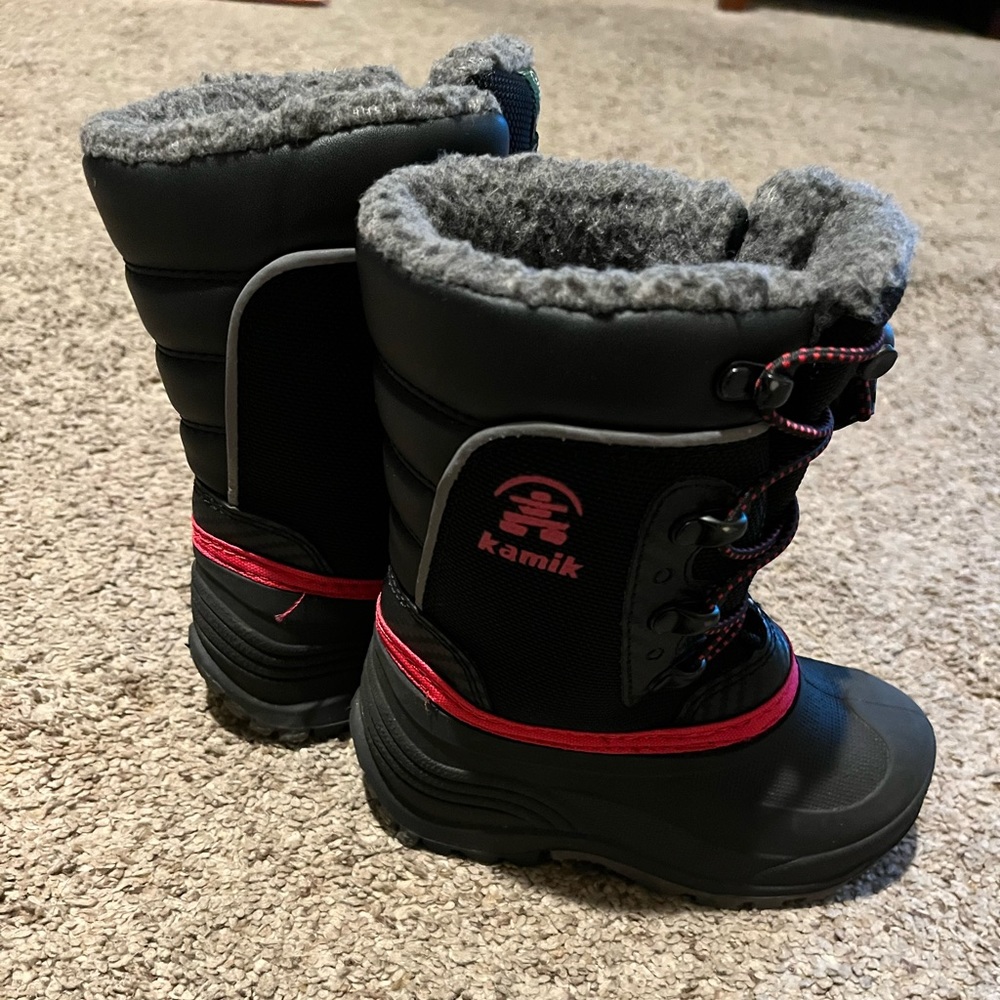 Kamik girls snow boots